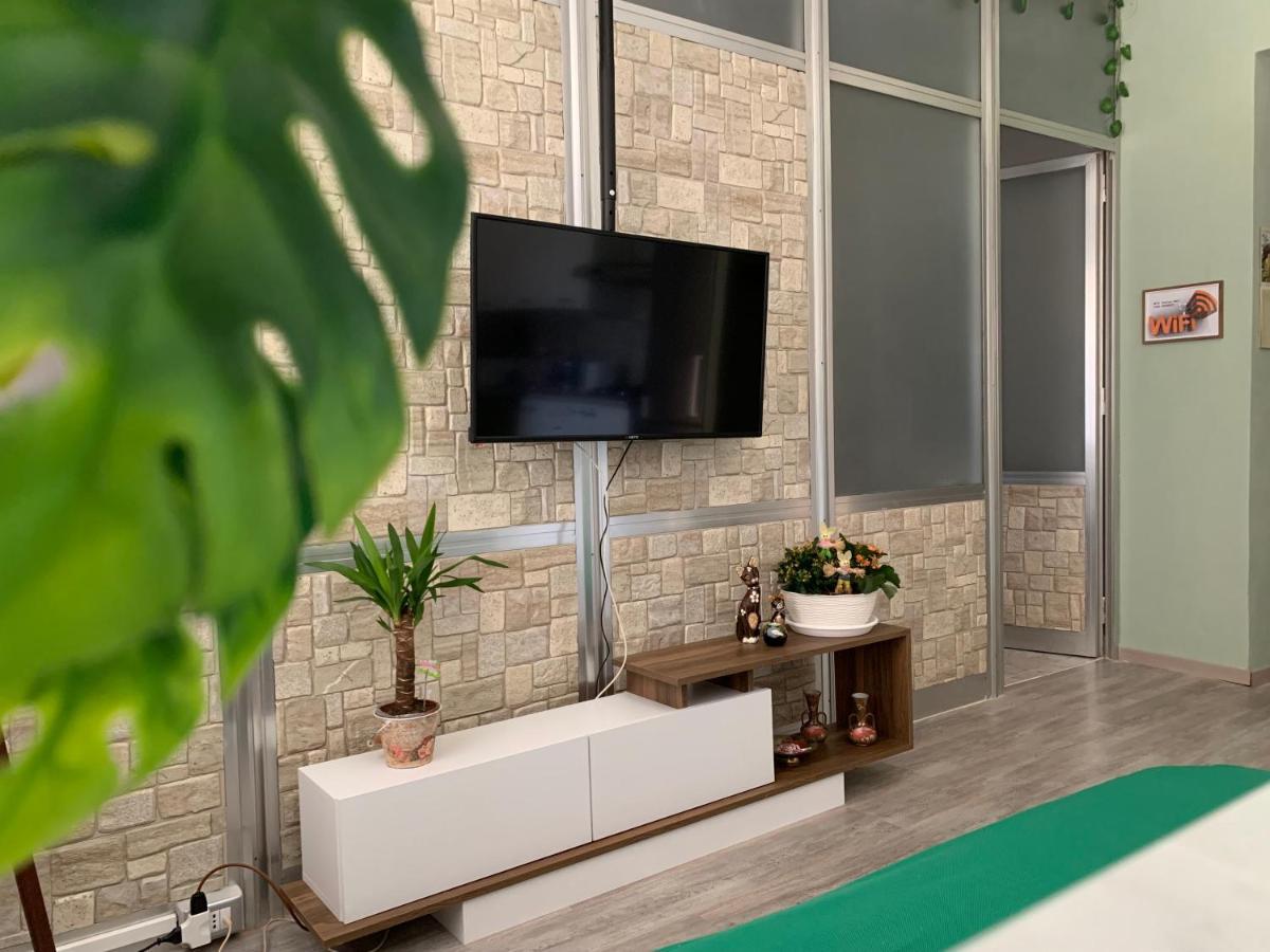 L' Industrial Green Apartment Casale Monferrato Buitenkant foto